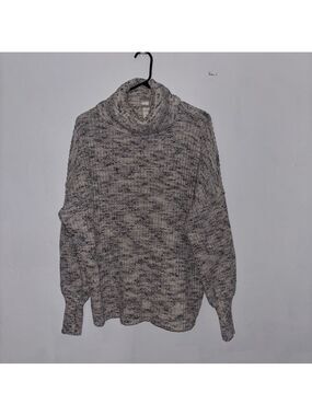 OFFLINE By Aerie Chillside Turtleneck Sweater White Gray Ribbed Knit Oversized